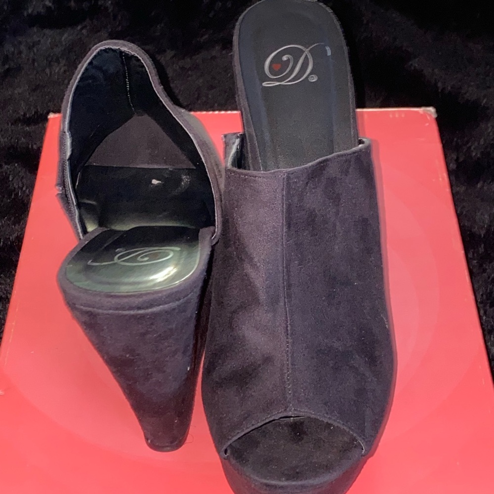 Black suede wedge